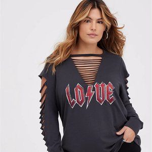 TORRID SLASHER VINTAGE TEE - LOVE BLACK 3X NEW WITH TAG